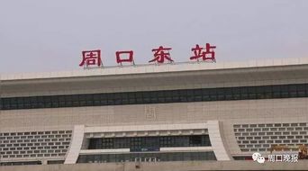 一、 废墟与记忆的交错