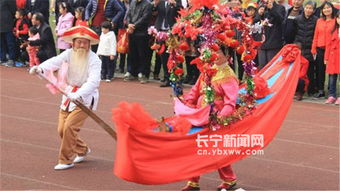 满族过年：传统习俗，喜庆团圆，年味十足