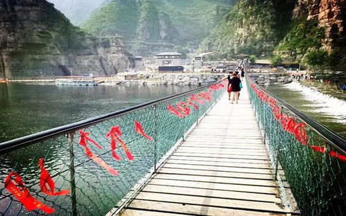 二、体验感受：云端惊险还是心理状态暗黑？
