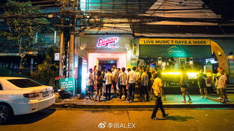 夜幕降临——曼谷夜生活即兴秀场（超脱线性结构）