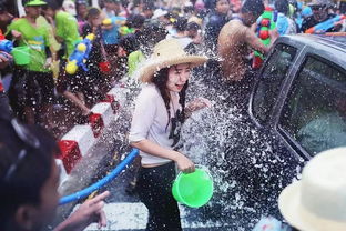 德昂族泼水节：传统与现代交融，爆款民俗盛宴