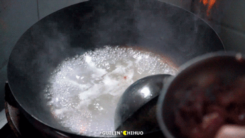 抵达桂林， 米粉的诱惑与记忆的重叠