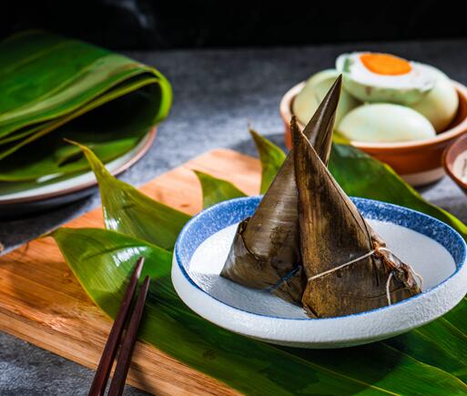 过年吃粽子的寓意是什么,过年吃粽子风水寓意着什么
