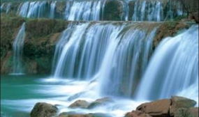 庭院瀑布风水,村庄旁瀑布风水好吗