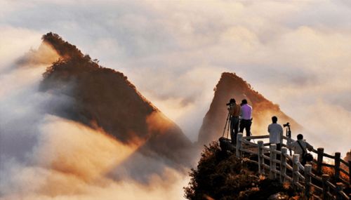 景点？呵呵，人挤人挤死人