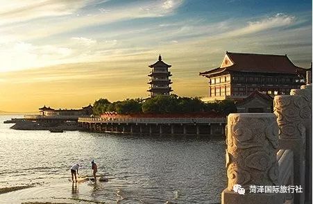 2. 行路旅行社