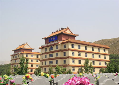 灵山宝塔陵园，风水宝地，静谧幽雅，旅游打卡圣地！