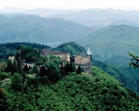 二、 莫干山简介：清凉世界，夏日避暑胜地