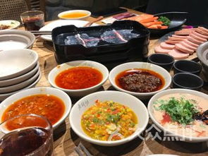 二、周边美食大杂烩——从传统小吃到创意怪咖餐厅，一网打尽！