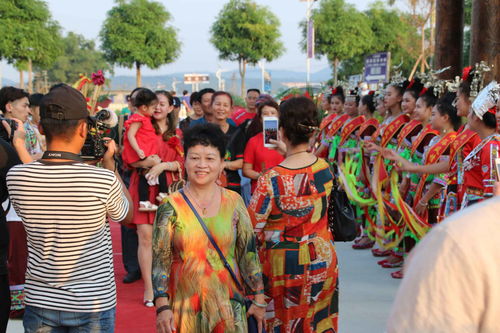 “揭秘民族风情，探秘多彩习俗——民族风俗活动盛宴”