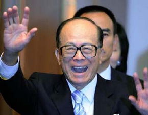与李嘉诚八字相同的人，命运会否因时代变迁而改写？