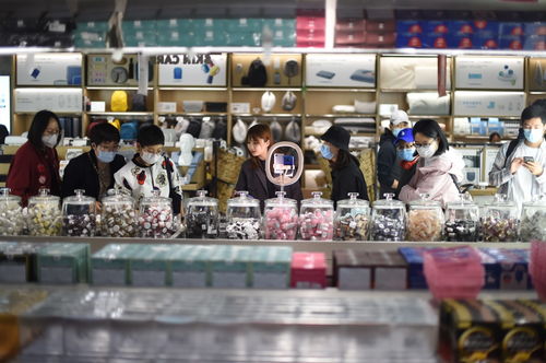 2026年1月适合女孩门店开业，本月有哪些吉日和必备摆件推荐？