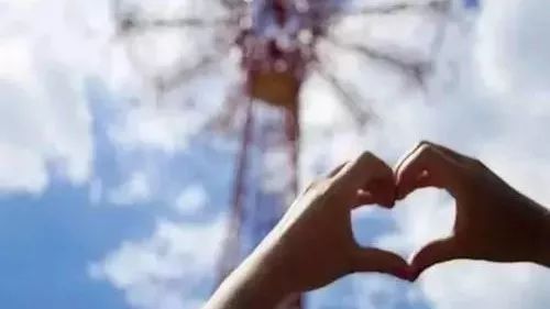 巨蟹座的爱情观念是怎样的？他们对待爱情有哪些独特之处？