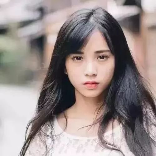 灵萱，这名字啊，简直就是个较小仙女！