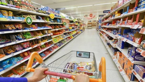 深厚夜食堂的替身：当超市成为城里的“情绪充电桩”