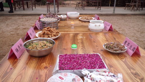 3. 美食诱惑：川北凉粉配麻辣豆腐