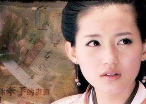 1. 秃发皇后：权力的象征