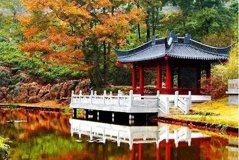 美食攻略：吃饱喝足才开心