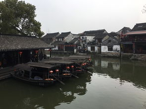 3. 建筑风格独特