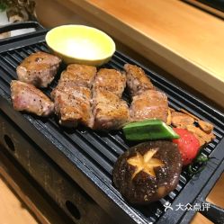 3. 和牛铁板烧：日本和牛跑到法国来了？