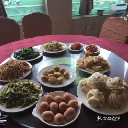：一场关于胃袋与钱包的终极博弈