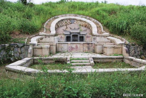 风水先生选墓地,风水先生选墓地
