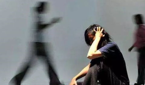 爱哭男人性格特点是什么？轻易流泪的男人是怎样的？