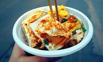 1. 烤冷面:灵魂酱汁是关键