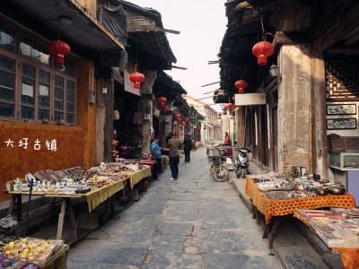 熊村古镇是个啥地方？六条龙船载来的祖先？