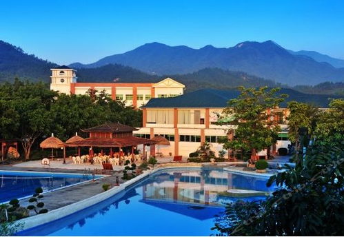 三、温泉特色：水质不错啦…蚊子有点多