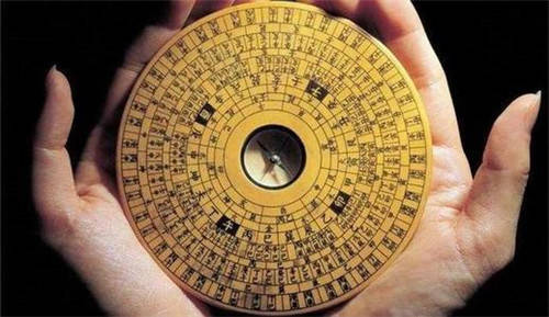 男人八字偏财多劫财多，偏财入墓该如何化解？