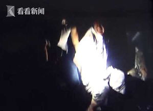 难道是偷东西的?