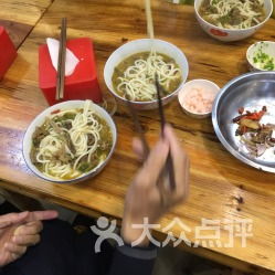 美食探险：花钱买窜稀的快乐