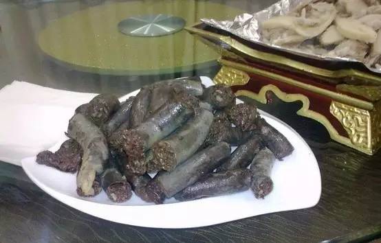 #白肉血肠传说#——从祭祀到街头的千年漂流