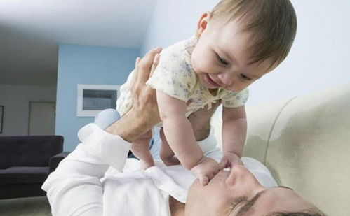 传统剃头风俗与现代育儿碰撞，揭秘婴儿剃头宜忌！