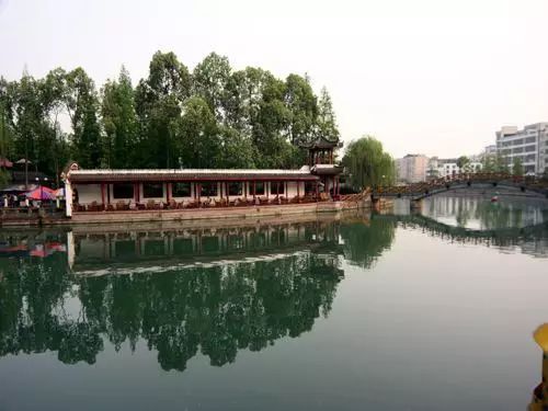 三、初见南充：历史的尘埃落定心头