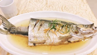 吃啥？能填饱肚子就行！