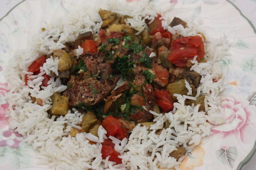 八字中火水五行旺，火旺水旺是否相宜，对命理有何影响？