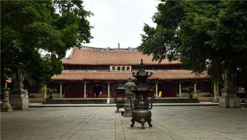 一、开元寺：千年佛光下的历史沉淀