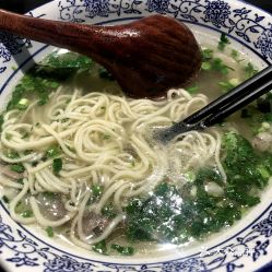三、正宗牛肉拉面的秘诀