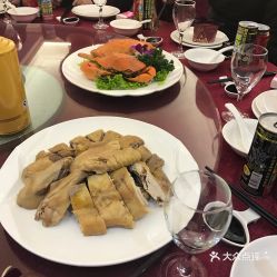 第二站：魔豆蜜悦西式自助餐厅（名字听起来像甜品店）