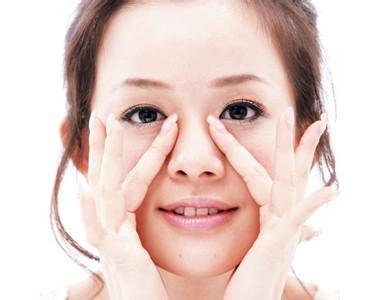 2）自我催眠：把较宽阔变较窄