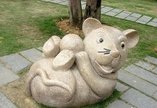 鼠的犯太岁和三冲分别对应哪些生肖？