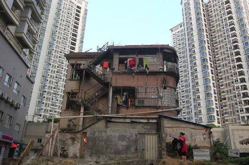 楼房冲着大马路好吗,楼房冲着大马路好吗