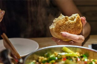 梦见饭菜被弄脏是什么预兆，预示着什么不好的事情发生？