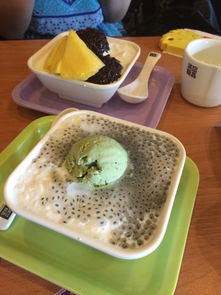 C. 下午茶/零食：西泠印社 + 手工糖葫芦