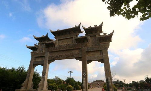 3. 牌坊的庄沉重与神圣
