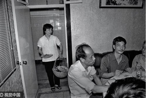 1993年出生的人到2026年多少岁了？