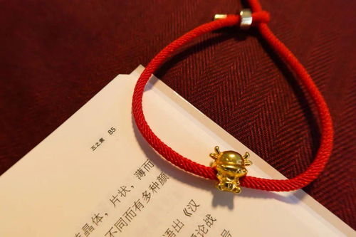 一、 红绳的历史渊源——从古代甲骨到现代抖音