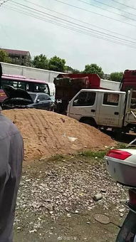 乱入段落：随意抒情&噪音混杂